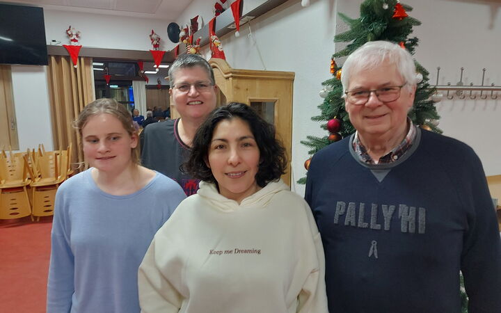 Auf dem Bild von links: Judith Keil, Anke Bauer, Karla Schütz, Hans-Joachim Resch