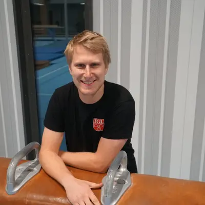 Eine Übungsleiterinnen für Leistung- Allgemeingruppe weiblich